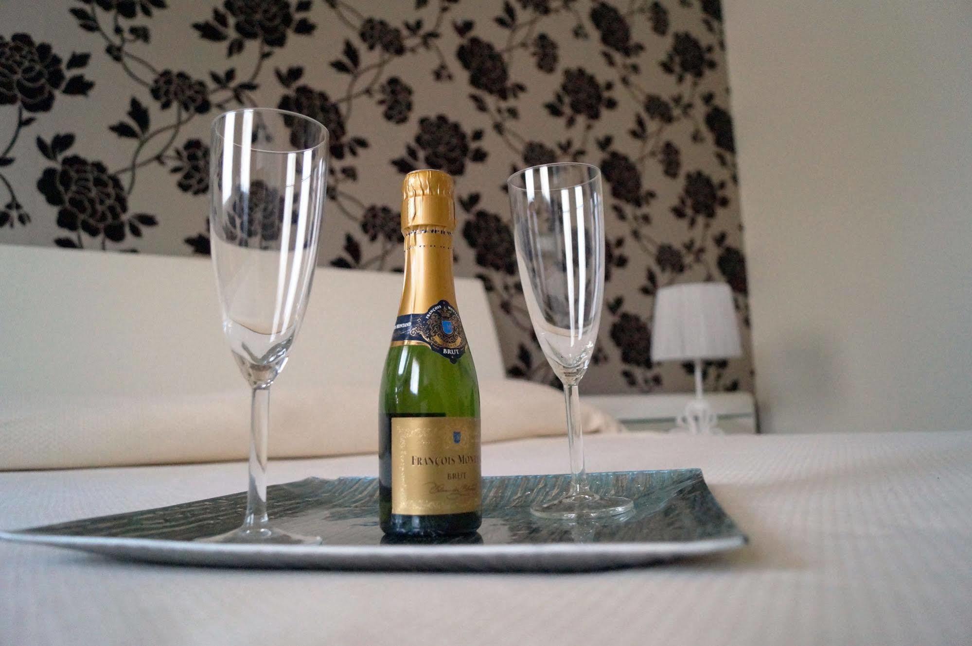 Baia Di Ognina Bed & Breakfast
